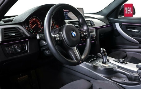 BMW 3 серия, 2017 год, 2 990 000 рублей, 15 фотография