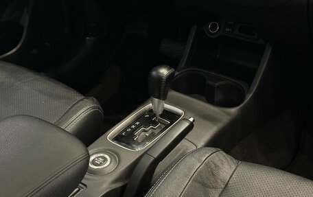 Mitsubishi Outlander III рестайлинг 3, 2014 год, 2 099 000 рублей, 12 фотография