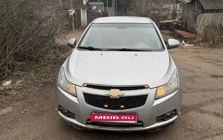 Chevrolet Cruze II, 2009 год, 440 000 рублей, 1 фотография
