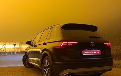 Volkswagen Tiguan II, 2019 год, 2 850 000 рублей, 1 фотография