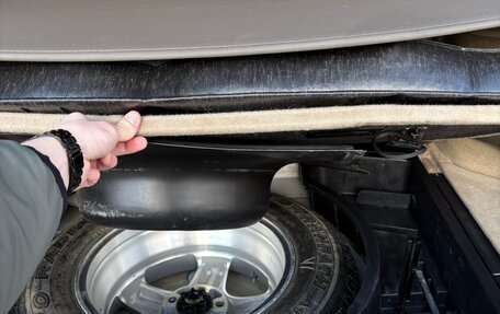 Toyota Harrier, 1999 год, 830 000 рублей, 22 фотография