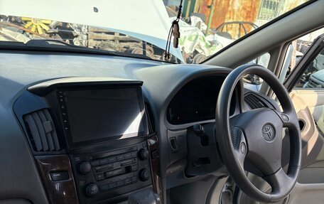 Toyota Harrier, 1999 год, 830 000 рублей, 15 фотография