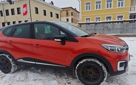 Renault Kaptur I рестайлинг, 2016 год, 1 485 000 рублей, 2 фотография