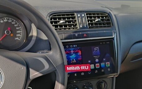 Volkswagen Polo VI (EU Market), 2018 год, 900 000 рублей, 7 фотография