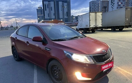 KIA Rio III рестайлинг, 2012 год, 760 000 рублей, 2 фотография