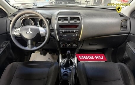 Mitsubishi ASX I рестайлинг, 2012 год, 850 000 рублей, 10 фотография