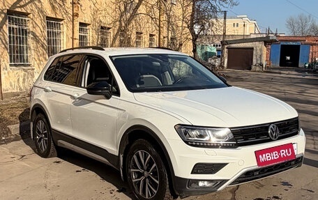 Volkswagen Tiguan II, 2019 год, 2 349 000 рублей, 12 фотография