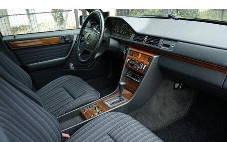 Mercedes-Benz W124, 1992 год, 6 800 000 рублей, 5 фотография