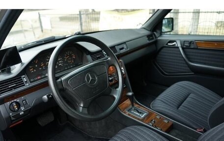 Mercedes-Benz W124, 1992 год, 6 800 000 рублей, 6 фотография