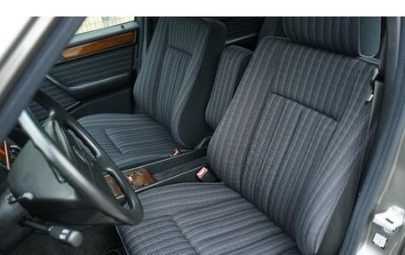 Mercedes-Benz W124, 1992 год, 6 800 000 рублей, 7 фотография