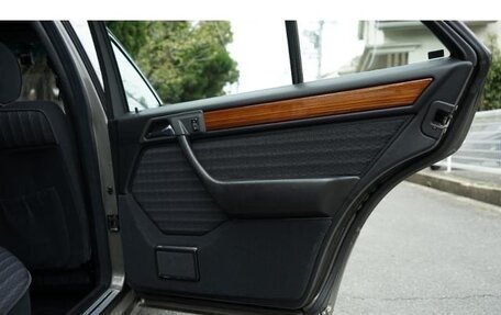 Mercedes-Benz W124, 1992 год, 6 800 000 рублей, 17 фотография