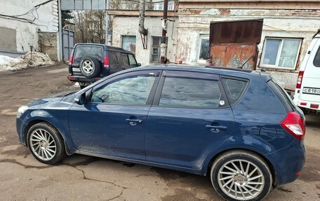 KIA cee'd I рестайлинг, 2012 год, 699 000 рублей, 2 фотография
