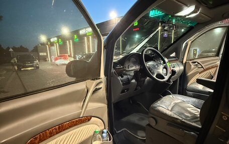 Mercedes-Benz Viano, 2004 год, 1 200 000 рублей, 17 фотография