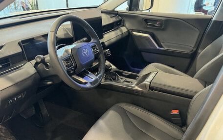 Toyota RAV4, 2026 год, 4 990 000 рублей, 11 фотография