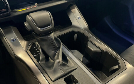 Toyota RAV4, 2026 год, 4 990 000 рублей, 21 фотография