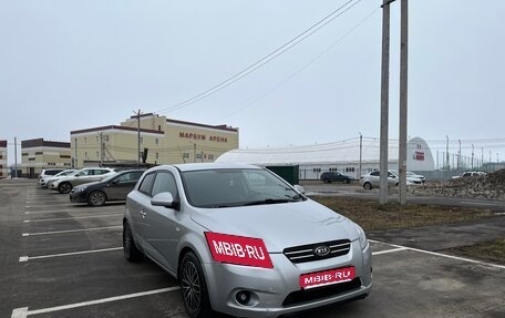 KIA cee'd I рестайлинг, 2008 год, 530 000 рублей, 1 фотография