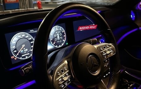 Mercedes-Benz E-Класс, 2019 год, 2 800 000 рублей, 12 фотография