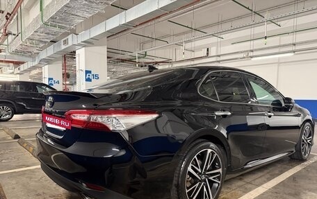 Toyota Camry, 2018 год, 2 950 000 рублей, 7 фотография