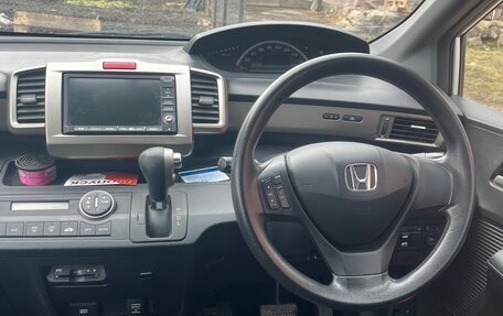 Honda Freed I, 2010 год, 980 000 рублей, 14 фотография