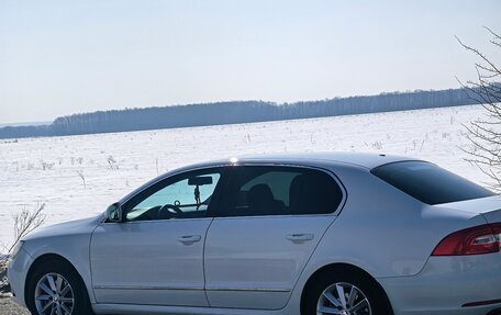 Skoda Superb III рестайлинг, 2013 год, 1 350 000 рублей, 6 фотография