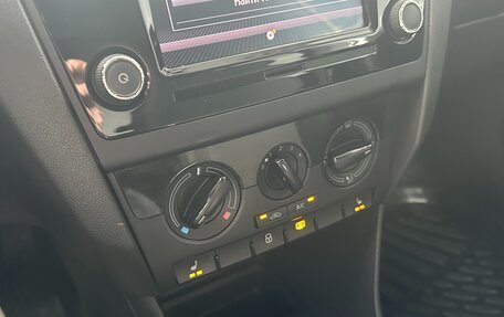 Skoda Rapid I, 2019 год, 1 540 000 рублей, 14 фотография