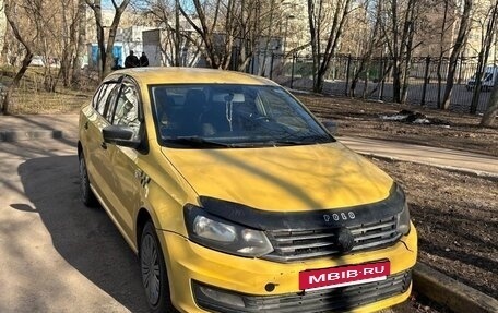 Volkswagen Polo VI (EU Market), 2017 год, 500 000 рублей, 6 фотография