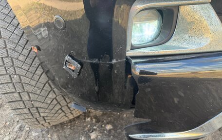 Toyota Land Cruiser 200, 2011 год, 2 590 000 рублей, 17 фотография