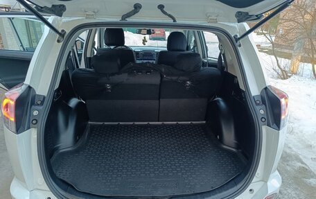 Toyota RAV4, 2018 год, 2 850 000 рублей, 7 фотография