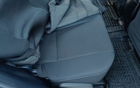 Toyota RAV4, 2018 год, 2 850 000 рублей, 9 фотография