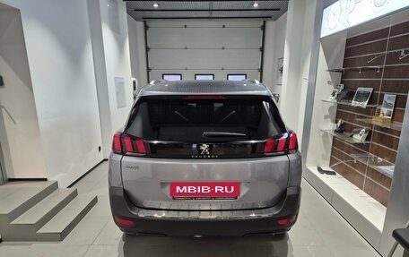 Peugeot 5008 II, 2019 год, 1 749 000 рублей, 5 фотография