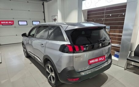 Peugeot 5008 II, 2019 год, 1 749 000 рублей, 4 фотография