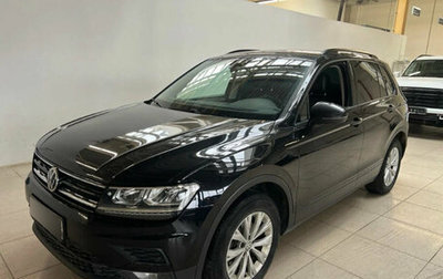 Volkswagen Tiguan II, 2019 год, 2 149 000 рублей, 1 фотография