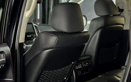 Toyota Land Cruiser 200, 2018 год, 6 700 000 рублей, 4 фотография