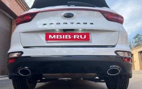 KIA Sportage IV рестайлинг, 2021 год, 2 390 000 рублей, 4 фотография