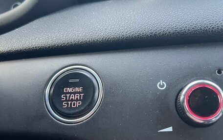 KIA Sportage IV рестайлинг, 2021 год, 2 390 000 рублей, 20 фотография