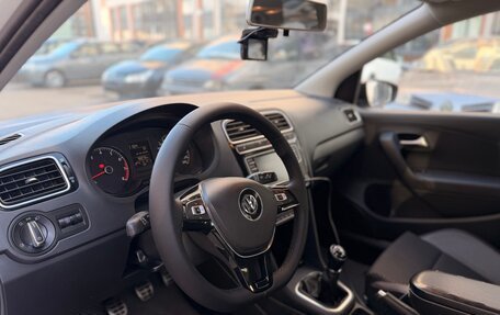 Volkswagen Polo VI (EU Market), 2018 год, 1 100 000 рублей, 12 фотография