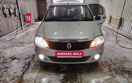 Renault Logan I, 2012 год, 220 000 рублей, 2 фотография