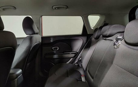 KIA Soul II рестайлинг, 2018 год, 1 750 000 рублей, 15 фотография