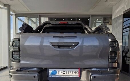 Toyota Hilux VIII, 2017 год, 2 990 000 рублей, 5 фотография