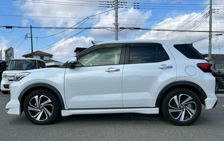 Toyota Raize I, 2022 год, 1 223 000 рублей, 6 фотография