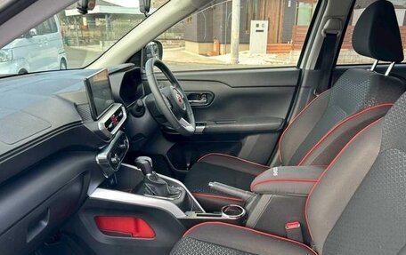 Toyota Raize I, 2022 год, 1 223 000 рублей, 12 фотография