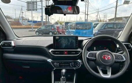 Toyota Raize I, 2022 год, 1 223 000 рублей, 9 фотография