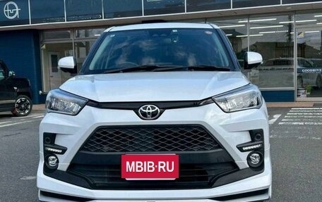 Toyota Raize I, 2022 год, 1 223 000 рублей, 2 фотография