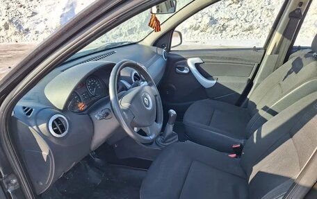 Renault Sandero I, 2012 год, 850 000 рублей, 6 фотография