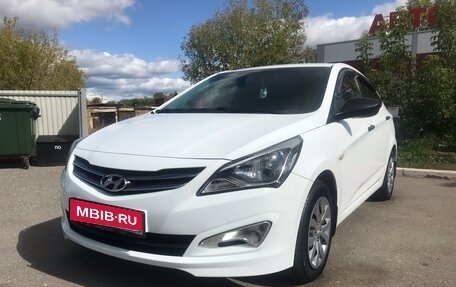 Hyundai Solaris II рестайлинг, 2014 год, 770 000 рублей, 1 фотография