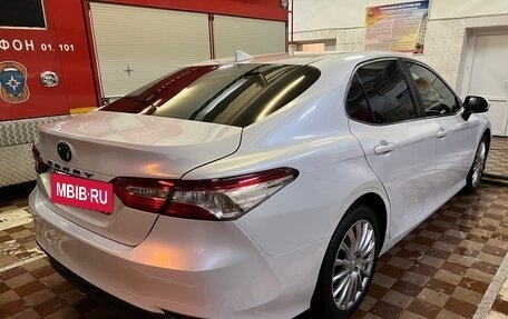 Toyota Camry, 2018 год, 2 550 000 рублей, 7 фотография