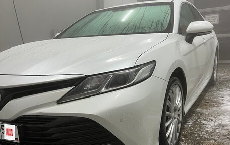 Toyota Camry, 2018 год, 2 550 000 рублей, 24 фотография