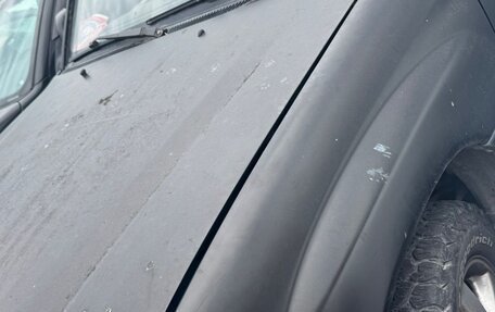 Toyota Land Cruiser 100 рестайлинг 2, 2003 год, 1 050 000 рублей, 10 фотография