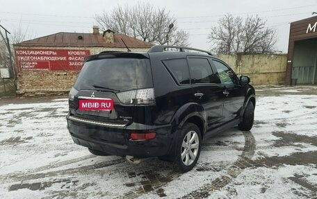 Mitsubishi Outlander III рестайлинг 3, 2011 год, 1 400 000 рублей, 4 фотография