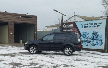 Mitsubishi Outlander III рестайлинг 3, 2011 год, 1 400 000 рублей, 9 фотография